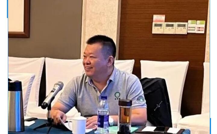 為激發(fā)員工工作積極性，激勵(lì)員工完成公司各項(xiàng)目標(biāo)，促進(jìn)公司與員工的雙贏發(fā)展，集團(tuán)總經(jīng)理孫寧波宣貫激勵(lì)政策