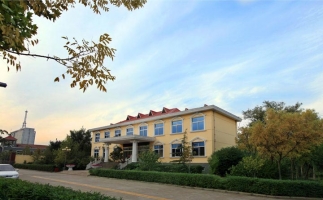 生物質(zhì)秸稈顆粒機(jī)哪個廠家好，到哪個廠家買？